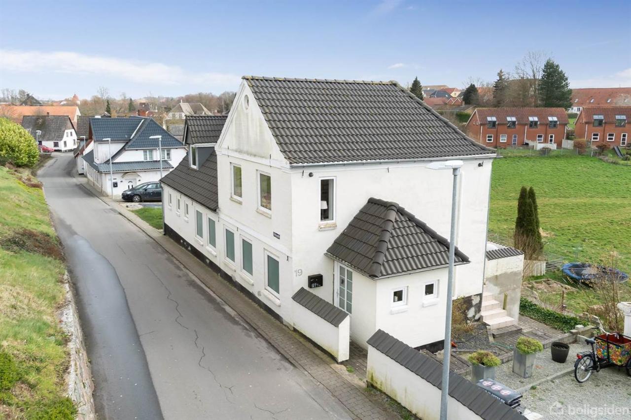 210 M2 Hus Til 8 Gaester - 5 Km Fra Nyt Stort Vandland Nordborg Exterior photo